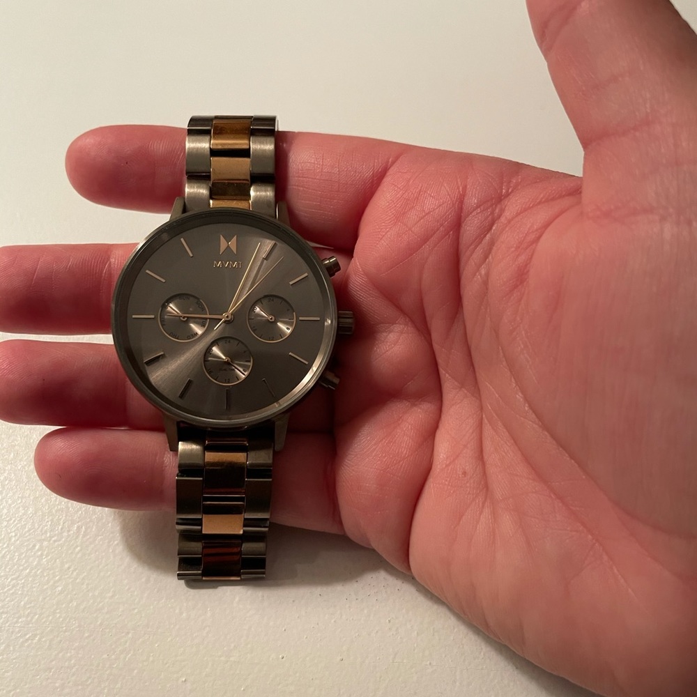MVMT women’s watch